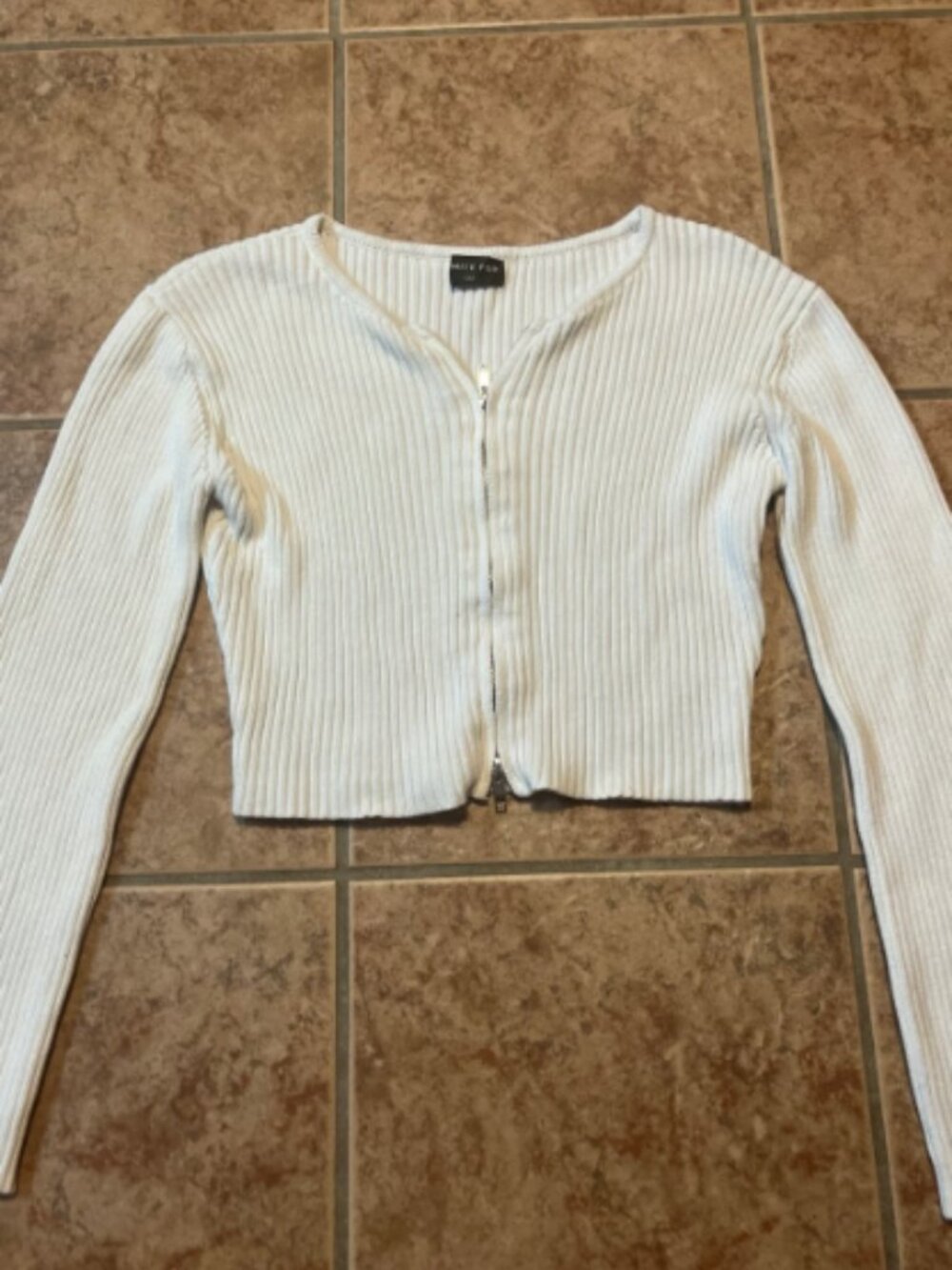 Cropped White Ribbed Sweater Cardigan Top